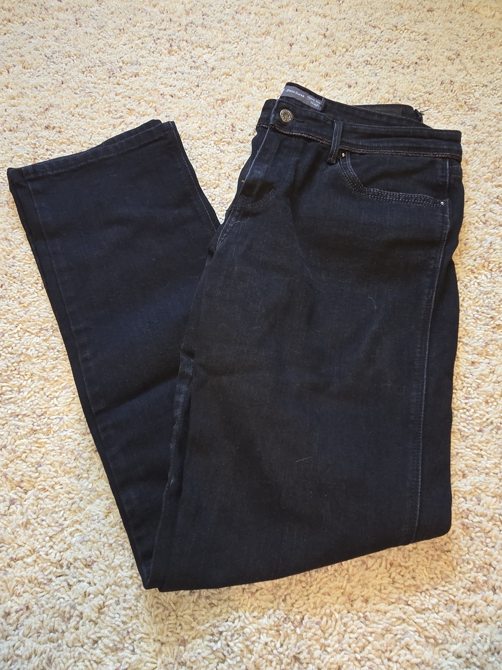 Levi's Black Jeans